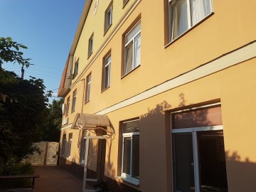 Здание. Цена 650000 у.е. Здание Таирова