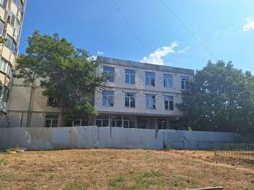 Здание. Цена 700000 у.е. Здание Таирова